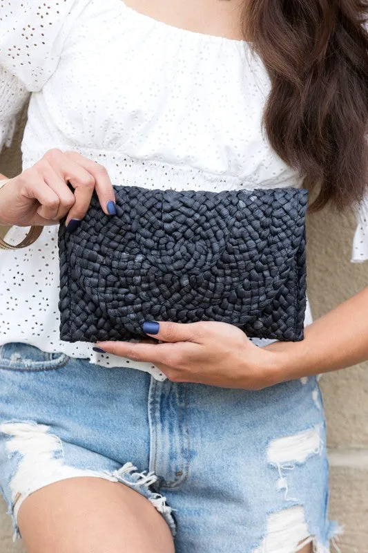 Beautiful Lightweight Fold Over Straw Clutch