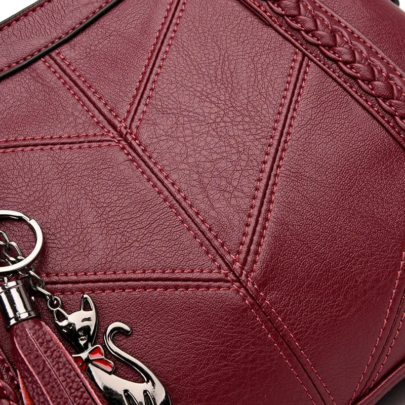 Feline Charm Fashion Medium Handbag
