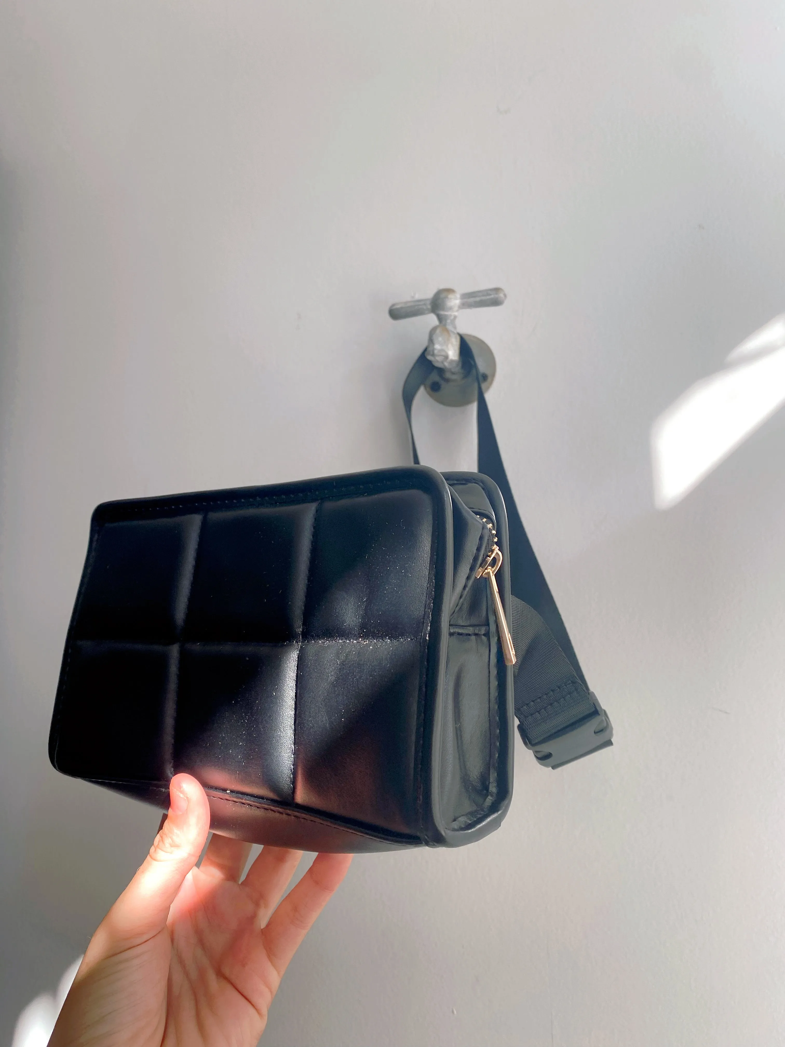 Leather Puff Fannypack