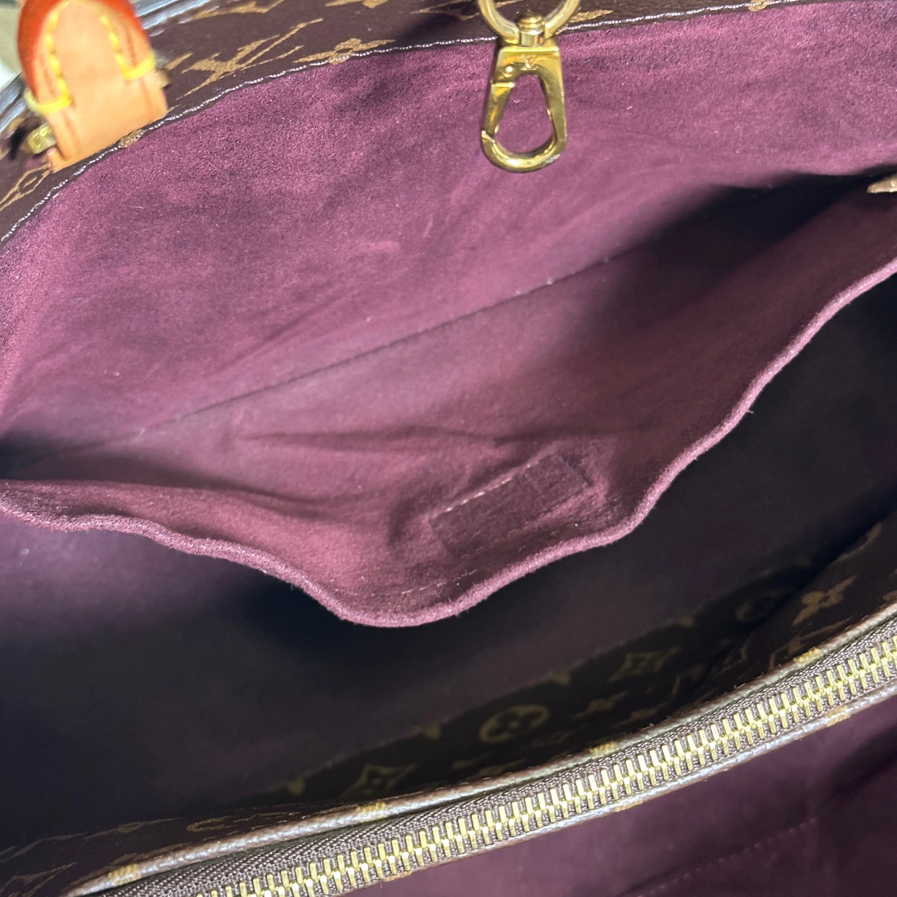 Louis Vuitton Montaigne MM